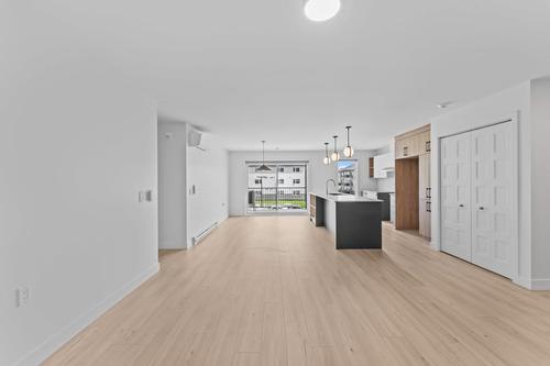 3 bedrooms apartment for rent in Sherbrooke — photo 4