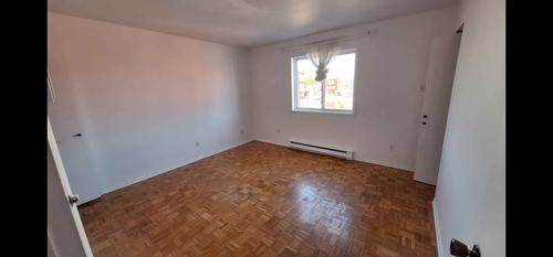 3 bedrooms apartment for rent in Laval — photo 8