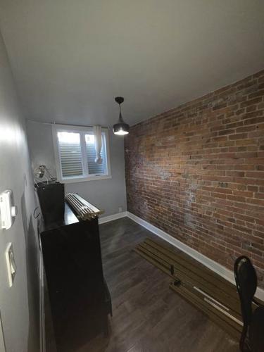 2 bedrooms apartment for rent in Montreal - Ville-Marie — photo 3