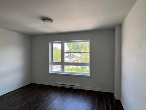 Appartement de 3 chambres à louer à Longueuil — photo 4