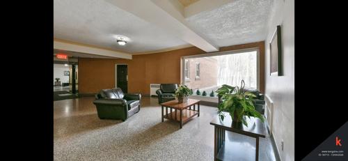 Studio for rent in Montreal - Côte-des-Neiges–Notre-Dame-de-Grâce — photo 4