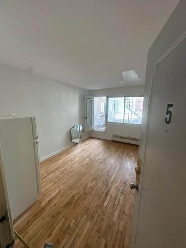 Studio for rent in Montreal - Ahuntsic-Cartierville — photo 5