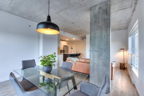 2 bedrooms apartment for rent in Laval — photo 10