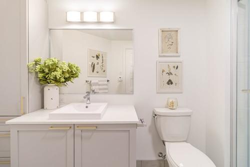 2 bedrooms apartment for rent in Montreal - Ville-Marie — photo 4