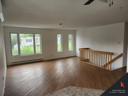 3 bedrooms apartment for rent in Sherbrooke — photo 2