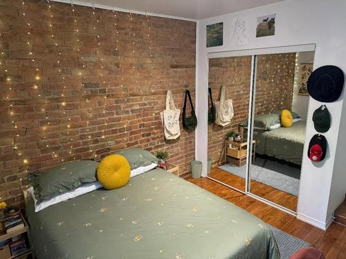 4 bedrooms apartment for rent in Montreal - Le Plateau-Mont-Royal — photo 2