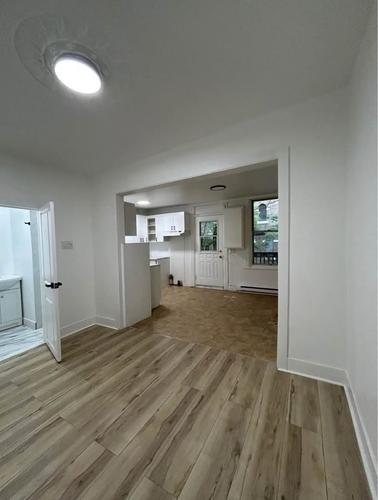 1 bedroom apartment for rent in Montreal - Ville-Marie — photo 3