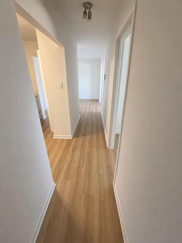 2 bedrooms apartment for rent in Sherbrooke — photo 2