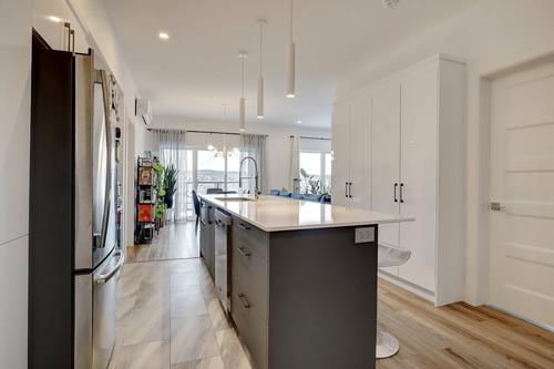 Appartement de 3 chambres à louer à Sherbrooke — photo 2
