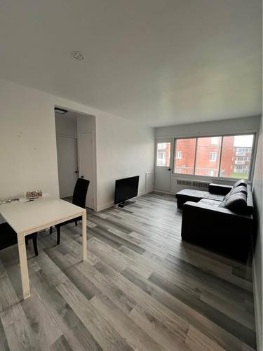Appartement de 2 chambres à louer à Québec - Sainte-Foy–Sillery–Cap-Rouge — photo 2