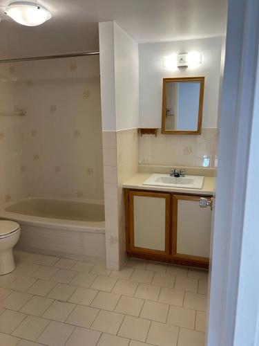 2 bedrooms apartment for rent in Laval — photo 10