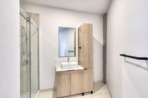 3 bedrooms apartment for rent in Laval — photo 15