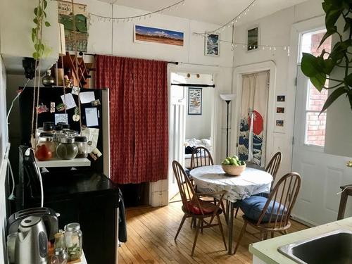 4 bedrooms apartment for rent in Montréal — photo 2