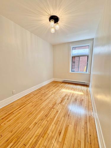 Appartement de 4 chambres à louer à Montréal — photo 11