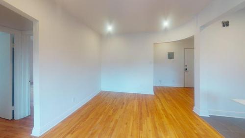 Studio for rent in Montreal - Côte-des-Neiges–Notre-Dame-de-Grâce — photo 10
