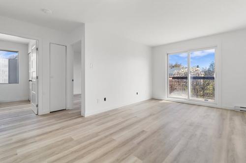 2 bedrooms apartment for rent in Laval — photo 4
