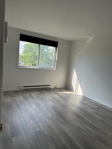Appartement de 3 chambres à louer à Laval — photo 8