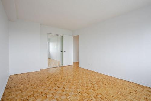 1 bedroom apartment for rent in Montreal - Saint-Laurent — photo 4