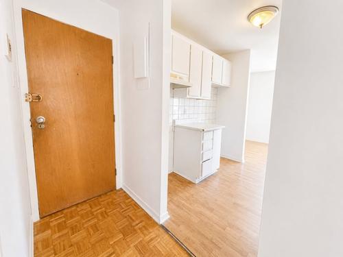 2 bedrooms apartment for rent in Laval — photo 3