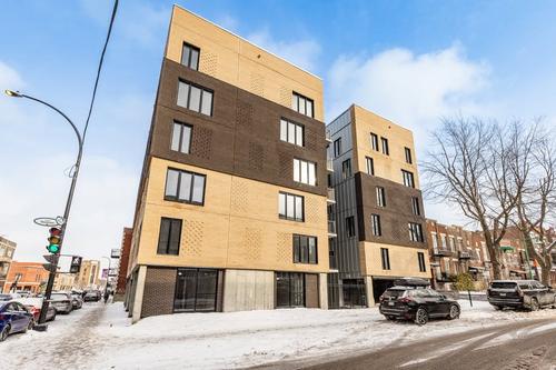 Appartement de 4 chambres à louer à Montréal — photo 2