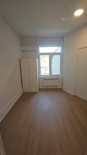 Studio for rent in Québec - La Cité-Limoilou — photo 4