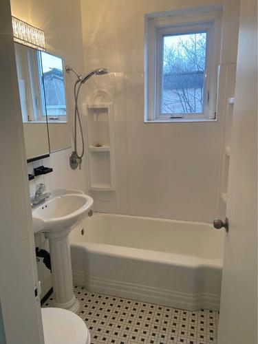 2 bedrooms apartment for rent in Sherbrooke — photo 14