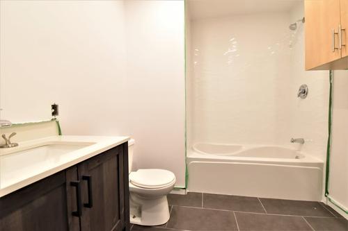 2 bedrooms apartment for rent in Montreal - Le Plateau-Mont-Royal — photo 15