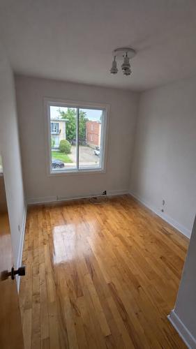 Appartement de 3 chambres à louer à Laval — photo 2