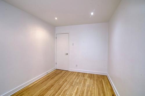 2 bedrooms apartment for rent in Montreal - Ville-Marie — photo 10