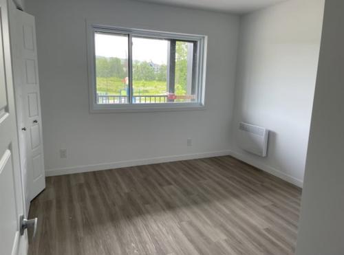 2 bedrooms apartment for rent in Sherbrooke — photo 8