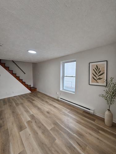 Appartement de 3 chambres à louer à Sherbrooke — photo 3