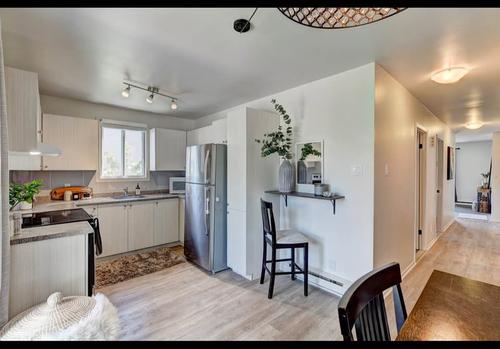 2 bedrooms apartment for rent in Laval — photo 15