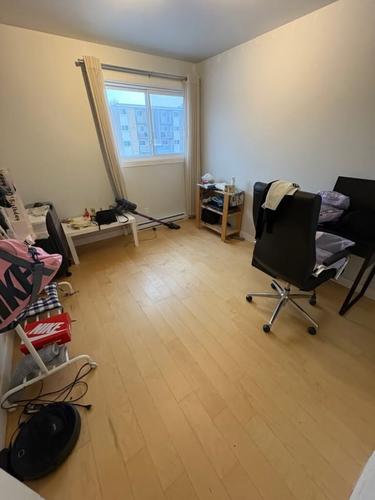 Appartement de 2 chambres à louer à Québec - Sainte-Foy–Sillery–Cap-Rouge — photo 2