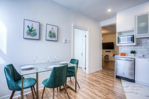 2 bedrooms apartment for rent in Montreal - Le Plateau-Mont-Royal — photo 3