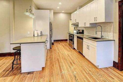 Appartement de 4 chambres à louer à Montreal - Le Plateau-Mont-Royal — photo 3