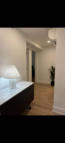 2 bedrooms apartment for rent in Montreal - Ville-Marie — photo 4