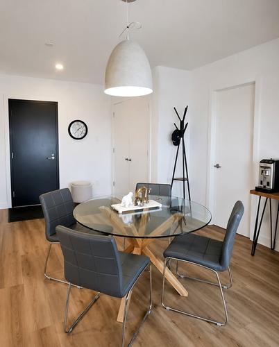2 bedrooms apartment for rent in Laval — photo 3