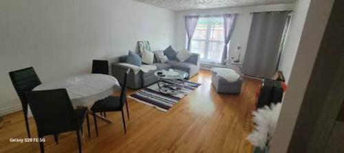 3 bedrooms apartment for rent in Laval — photo 2