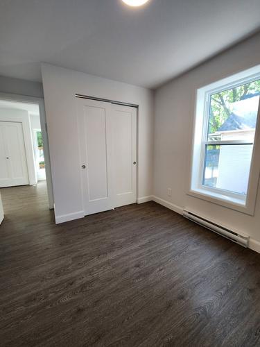 2 bedrooms apartment for rent in Sherbrooke — photo 13