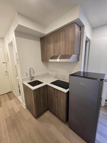 Studio à louer à Montreal - Mercier–Hochelaga-Maisonneuve — photo 3