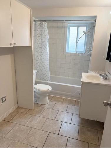 3 bedrooms apartment for rent in Sherbrooke — photo 2