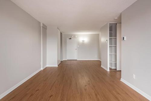 1 bedroom apartment for rent in Montreal - Ville-Marie — photo 2