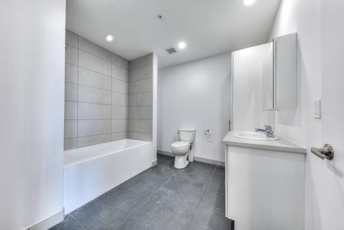 1 bedroom apartment for rent in Montreal - Saint-Laurent — photo 7