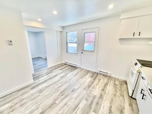Appartement de 3 chambres à louer à Longueuil — photo 3