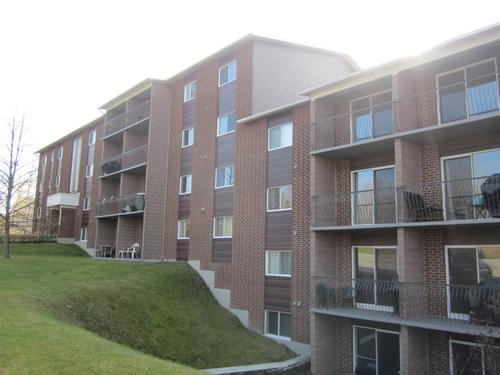 3 bedrooms apartment for rent in Sherbrooke — photo 11