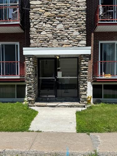 2 bedrooms apartment for rent in Longueuil — photo 2