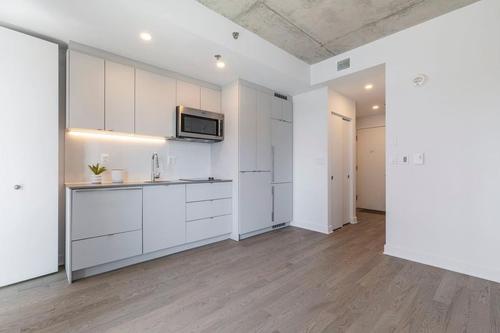 1 bedroom apartment for rent in Montreal - Ville-Marie — photo 2