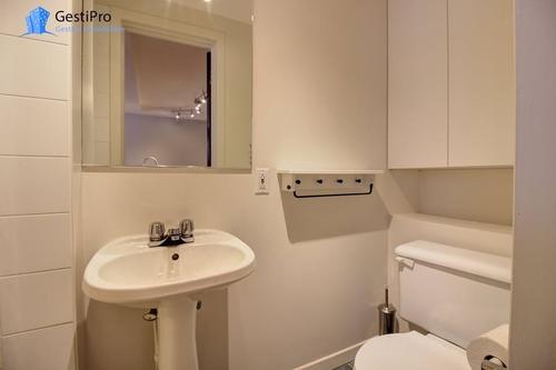 Studio for rent in Québec - La Cité-Limoilou — photo 7