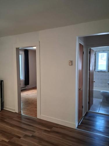 2 bedrooms apartment for rent in Sherbrooke — photo 4