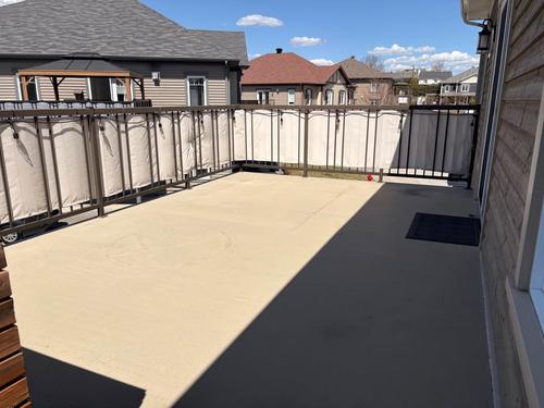 3 bedrooms apartment for rent in Sherbrooke — photo 2